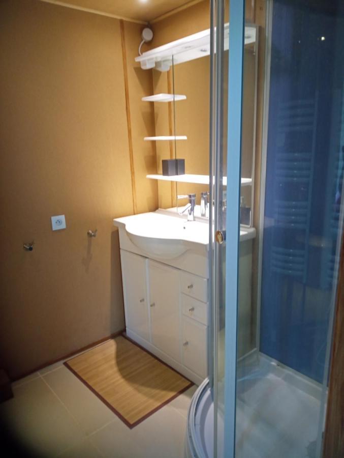 La Canette De Phil - Chambre D'Hotes, Independante - Vue Sur Piscine 萨马坦 外观 照片